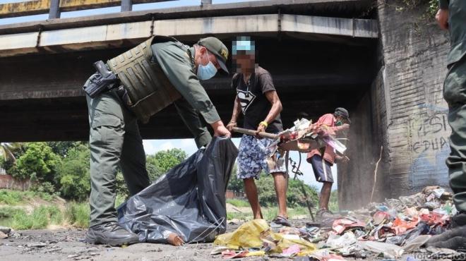 Policías del cuadrante y habitantes en situación de calle, unidos para el mejoramiento entorno del barrio san Martín