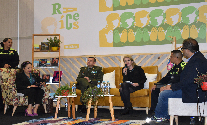 Ponentes del conversatorio 