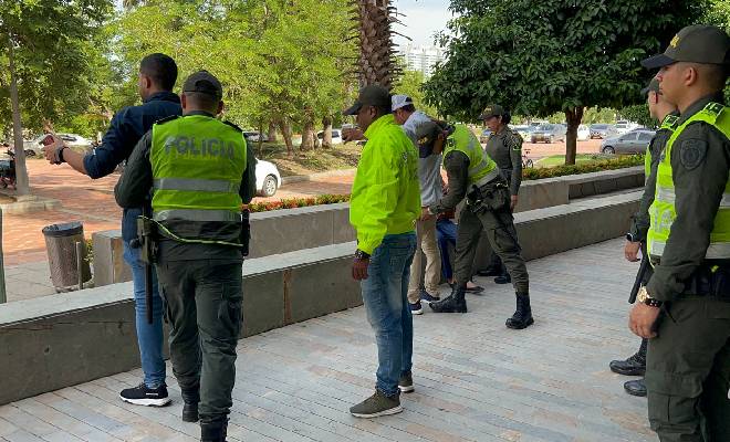 Brindamos seguridad en los centros comerciales de Cartagena
