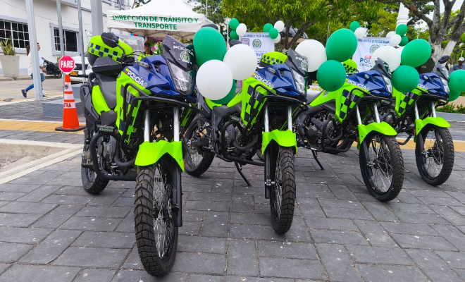 entrega-cuatro-motocicletas-que-incrementaran-capacidad-de-reaccion-presencia-policial-en-territorio