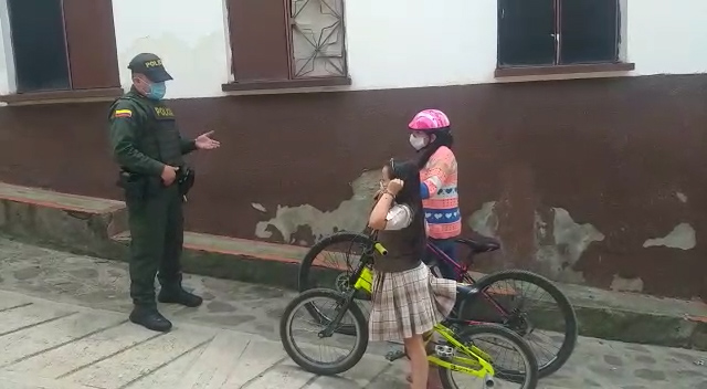 Realizamos_campaña_contra_el_hurto_a_bicicletas_5