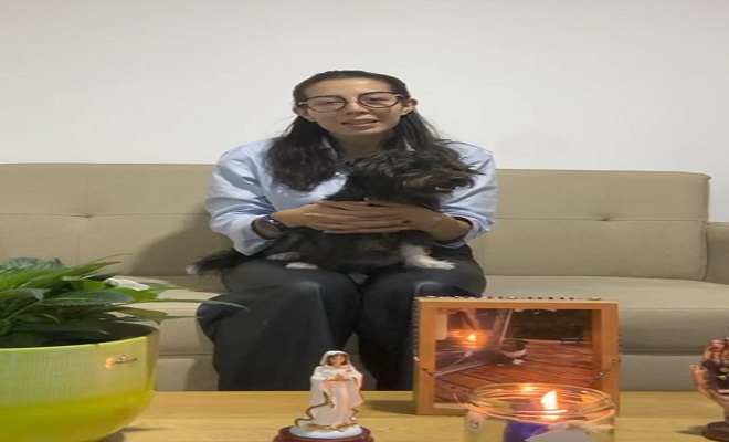 mujer con canino que habia sido hurtado 