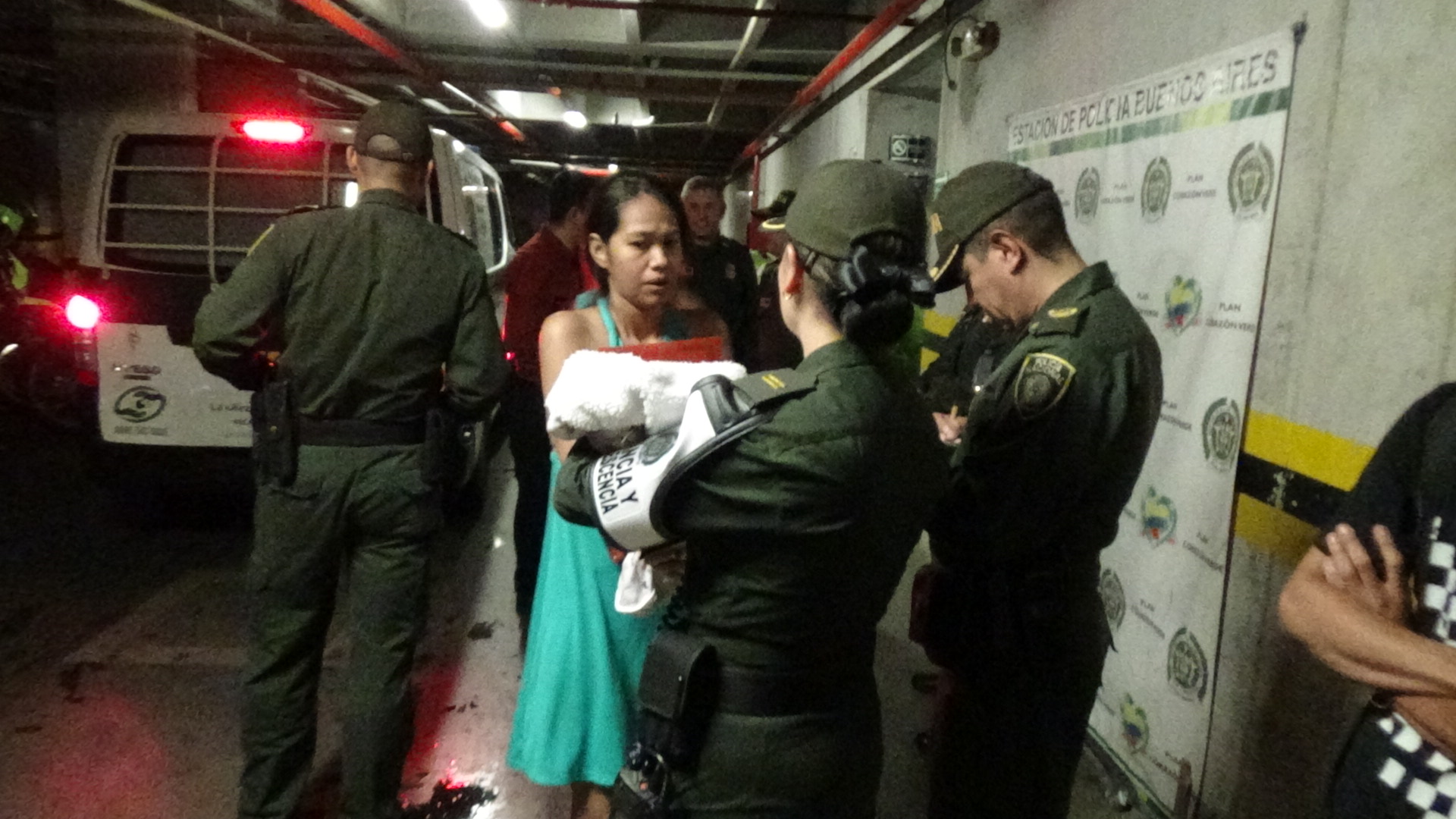 En tiempo récord rescatamos bebé en centro oriente de Medellín