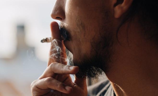 Si usted es fumador y sospecha que tiene EPOC acuda a su médico, un buen tratamiento podría retrasar la enfermedad.