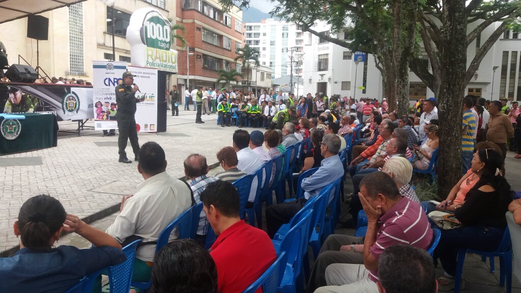 Policía Metropolitana socializa el Código de Convivencia
