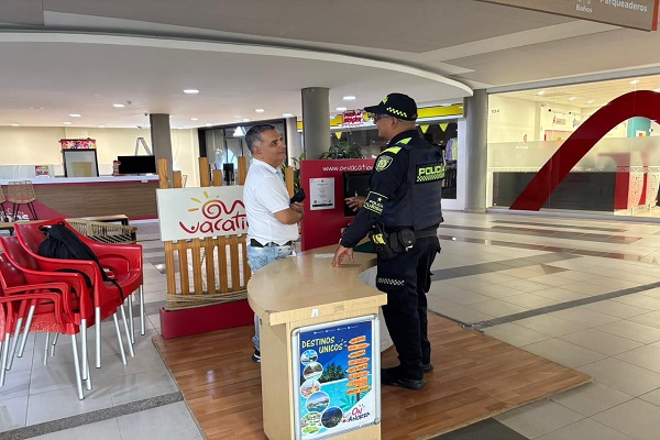 Policía de turismo realiza actividades de vigilancia y control a prestador de servicios turísticos