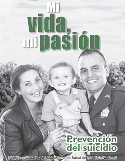 familia policial, pap&aacute; polic&iacute;a, esposa e hijo